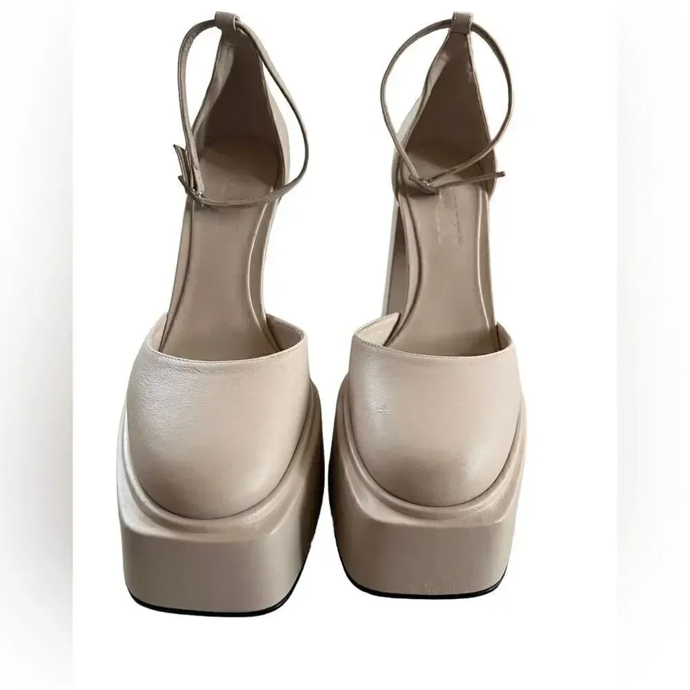 3juin Ambra closed-toe platform leather sandals 10